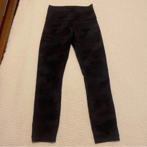 Lululemon Wunder Under High Rise Leggings 25 Inch Size 6 - Picture 5 of 5